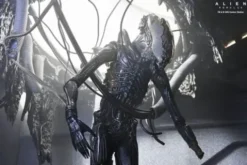 Alien: Romulus Figura Deluxe Suspended Lab Xenomorph XX121 18 cm