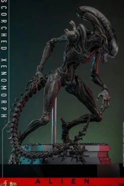 Alien Romulus Figura 1/6 Movie Masterpiece Scorched Xenomorph