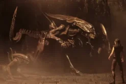Aliens Alien Queen Resurrection Dlx Af