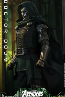 Avengers: Doomsday Movie Masterpiece Figura 1/6 Doctor Doom (Ultimate Version) 31 cm
