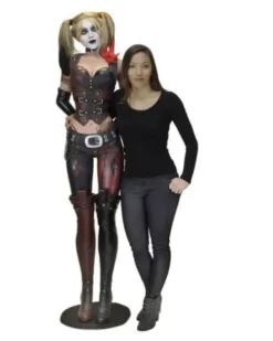 Batman Arkham City Estatua tamaño real Harley Quinn (goma espuma/látex) 180 cm