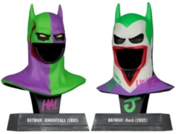 Batman DC Direct Mini Réplica 1/3 Pack de 2 Máscaras de Batman Hush & Knightfall (Jokerized) (Gold Label) 18 cm