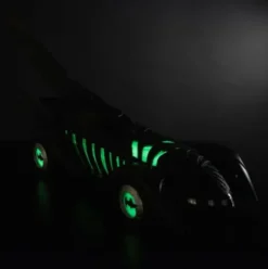 Batman Forever DC Multiverse Vehículo Batmobile Glow in the Dark Edition (Gold Label) 79 cm