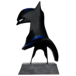 Batman: The Animated Series 1992 DC Direct Mini Réplica 1/3 Máscara de Batman Gold Label 19 cm