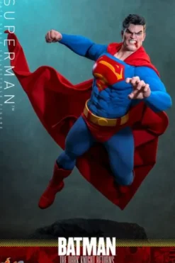 Batman: The Dark Knight Returns Figura Comic Masterpiece 1/6 Superman 34 cm