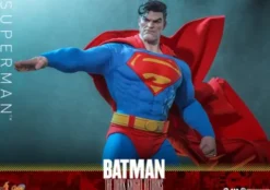 Batman: The Dark Knight Returns Figura Comic Masterpiece 1/6 Superman 34 cm