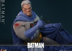 Batman: The Dark Knight Returns Figura Comic Masterpiece 1/6 Batman (Battle Damaged Version) 32 cm