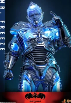 Batman y Robin Figura Movie Masterpiece 1/6 Mr. Freeze 33 cm