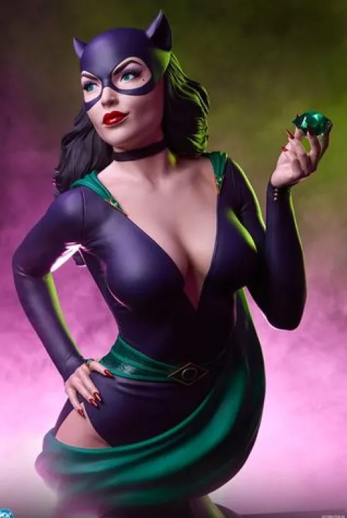DC Comics Busto 1/3 Catwoman 39 cm