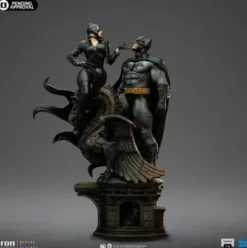 DC Comics Diorama 1/6 Batman & Catwoman 51 cm