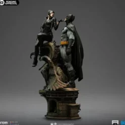 DC Comics Diorama 1/6 Batman & Catwoman 51 cm