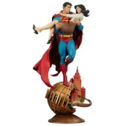 DC Comics Diorama Superman & Lois Lane 56 cm
