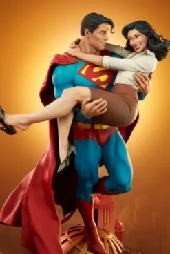 DC Comics Diorama Superman & Lois Lane 56 cm