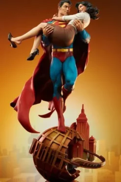 DC Comics Diorama Superman & Lois Lane 56 cm
