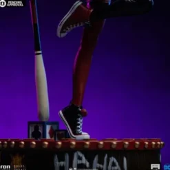 DC Comics Estatua 1/10 Art Scale Harley Quinn (Gotham City Sirens) 22 cm
