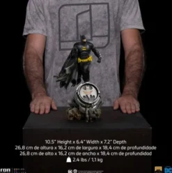 DC Comics Estatua 1/10 BDS Art Scale Batman Deluxe (Black Version Exclusive)