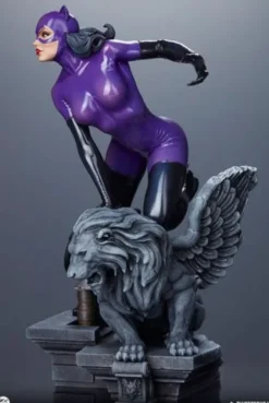 DC Comics Estatua 1/4 Catwoman (Purple Edition) 47 cm