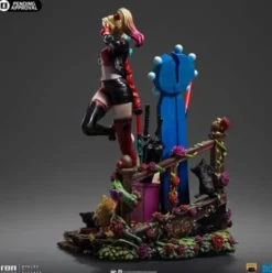 DC Comics Estatua 1/10 Deluxe Art Scale Harley Quinn (Gotham City Sirens) 22 cm