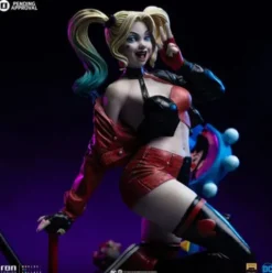 DC Comics Estatua 1/10 Deluxe Art Scale Harley Quinn (Gotham City Sirens) 22 cm