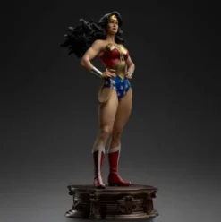 DC Comics Estatua Legacy Replica 1/4 Wonder Woman 56 cm