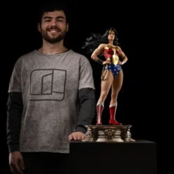 DC Comics Estatua Legacy Replica 1/4 Wonder Woman 56 cm