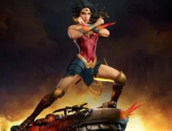 DC Comics Estatua Premium Format Wonder Woman: Saving the Day 50 cm