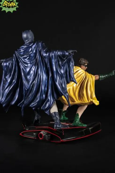 DC Comics Estatua PVC 1/8 Diorama Batman & Robin 1966 23 cm