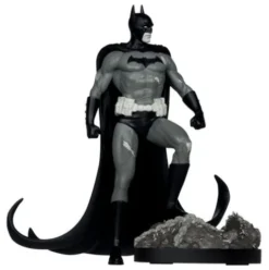 DC Direct Estatua 1/10 Batman by Bjorn Barends (Black White) 18 cm
