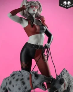 DC Direct Estatua 1/10 Harley Quinn: Red, White & Black Harley Quinn by Jenny Frison 19 cm