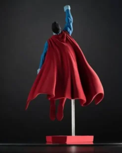 DC Direct Estatua 1/10 Superman Red and Blue: Superman by Gary Frank Limited Edition 26 cm