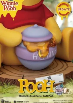 Disney Estatua Master Craft Winnie the Pooh 31 cm