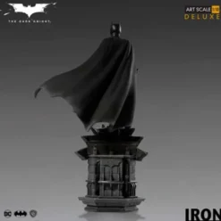 El Caballero oscuro Estatua 1/10 Deluxe Art Scale Batman 31 cm