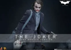 El Caballero oscuro Figura DX 1/6 The Joker (Bank Robber Version) 30 cm