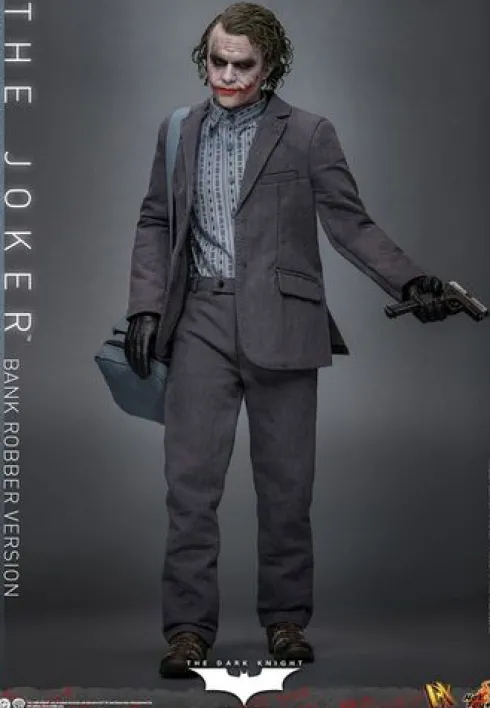 El Caballero oscuro Figura DX 1/6 The Joker (Bank Robber Version) 30 cm