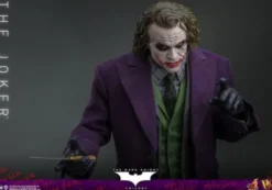 El Caballero oscuro Figura DX 1/6 The Joker 31 cm