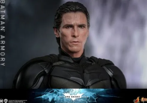 El caballero oscuro: La leyenda renace Figuras y Diorama Movie Masterpiece 1/6 Batman Armory with Bruce Wayne 30 cm