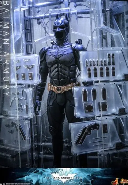 El caballero oscuro: La leyenda renace Figuras y Diorama Movie Masterpiece 1/6 Batman Armory with Bruce Wayne 30 cm
