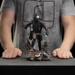 El Señor de los Anillos Estatua 1/10 Art Scale Lurtz, Uruk-Hai Leader 23 cm