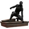 Estatua Spiderman traje negro Spiderman Marvel 18cm