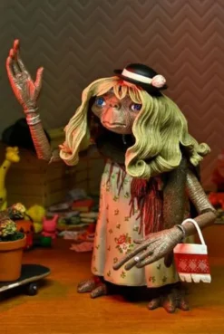 E.T. El Extraterrestre Figura Ultimate Dress-Up E.T. 11 cm
