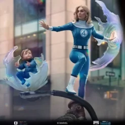 Fantastic Four Estatua 1/10 Art Scale Invisible Woman and Franklin 28 cm