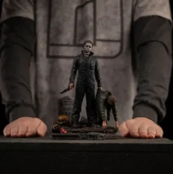 Halloween Estatua 1/10 Deluxe Art Scale Michael Myers 21 cm