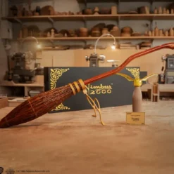 Harry Potter Réplica 1/1 Escoba Nimbus 2000 Junior