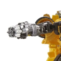 Hasbro Transformers Studio Series 70 Deluxe Transformers: Bumblebee B-127