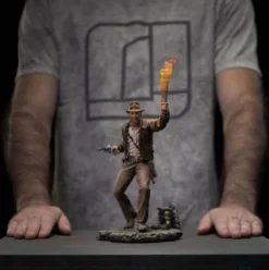 Indiana Jones Estatua 1/10 Art Scale Indiana Jones 26 cm