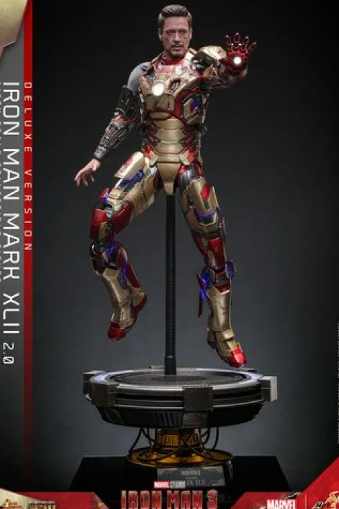 Iron Man 3 Figura Movie Masterpiece 1/6 Iron Man Mark XLII (2.0) Deluxe Version