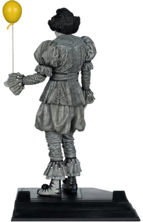 It Welcome to Derry Movie Maniacs Figura Pennywise (Black & White) 16 cm