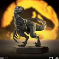 Jurassic World Icons Estatua Velociraptor B Blue 7 cm