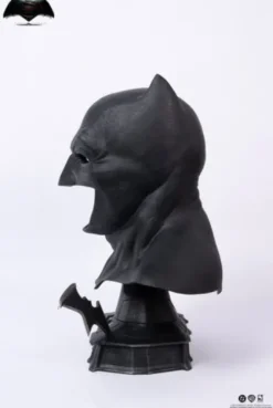 Justice League: Batman v Superman: Dawn of Justice Réplica 1/1 Batman Cowl 51 cm