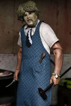 La Matanza de Texas Clothed Figura Leatherface with Old Lady Mask 20 cm